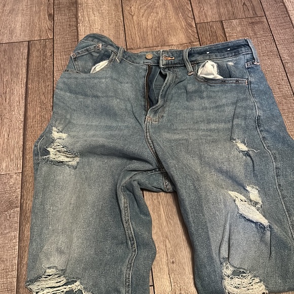 jeans - Picture 3 of 4